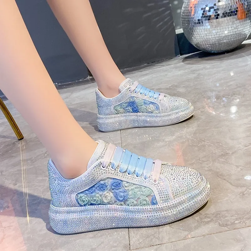 2024 Zomer Lente Damesschoenen Nieuwe Stijl Mode Roze Plateauschoenen Ins Platforms Sneakers Tij Shine Bling Strass Schoenen