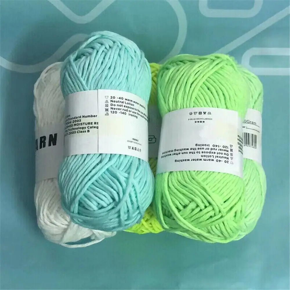 Novel Functional Sewing Handmade Knitting Wool Hand Knitted Luminous Chunky Yarn Glow in the Dark
