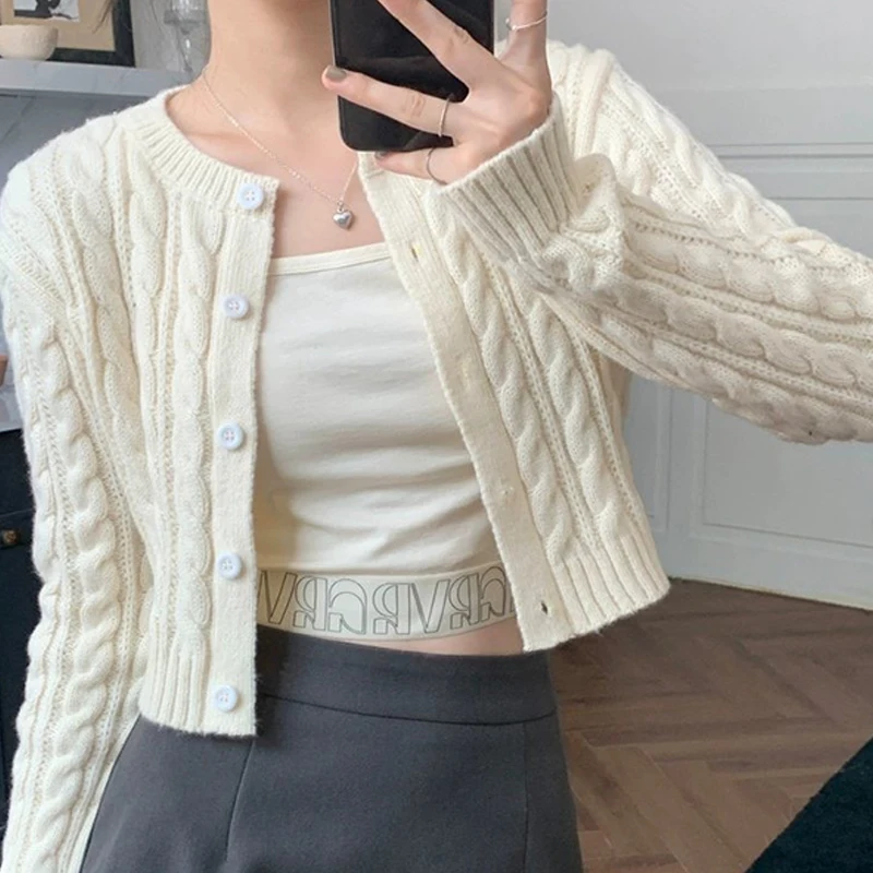 Women's Korean Multi-color Round Neck Long Sleeve Single-breasted Short Twist Knitted Cardigan