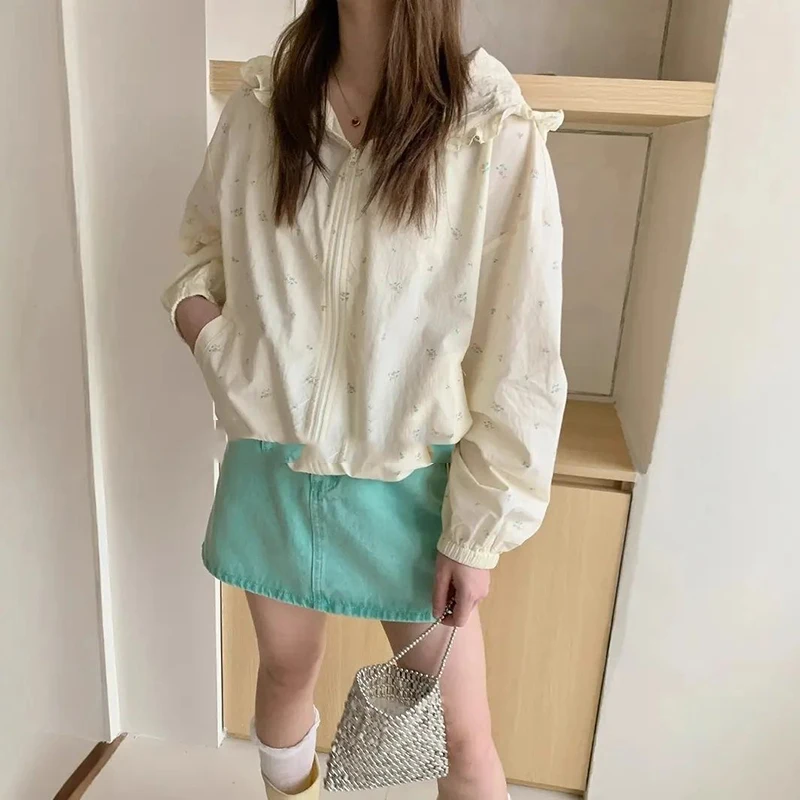 Korean style women age reducing black fungus edge floral thin hooded niche casual drawstring sun protection short jacket