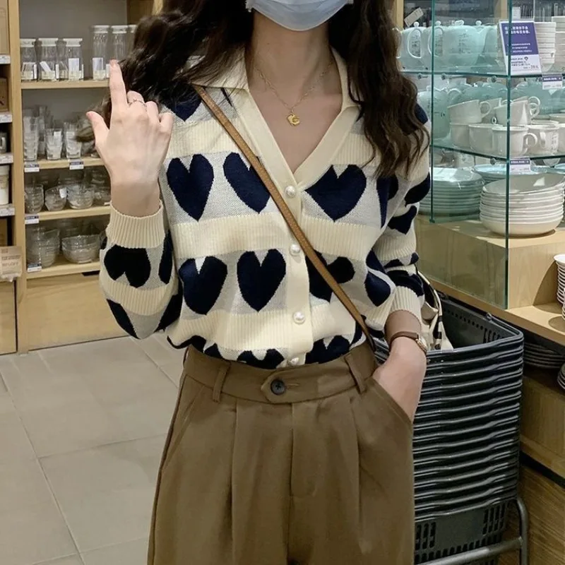 

Винтажный свободный вязаный кардиган с v-образным вырезом, пальто, женский осенний свитер с длинными рукавами и пуговицами, модные универсальные трикотажные топы