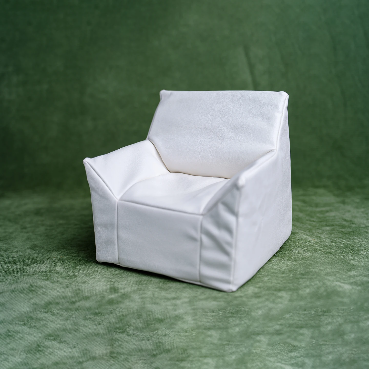 Scaled-down PU Sofa For 1/6 Action Figures BJD Dolls Miniature Sofa For 12-inch 30CM Model Dollhouse Scene Accessories