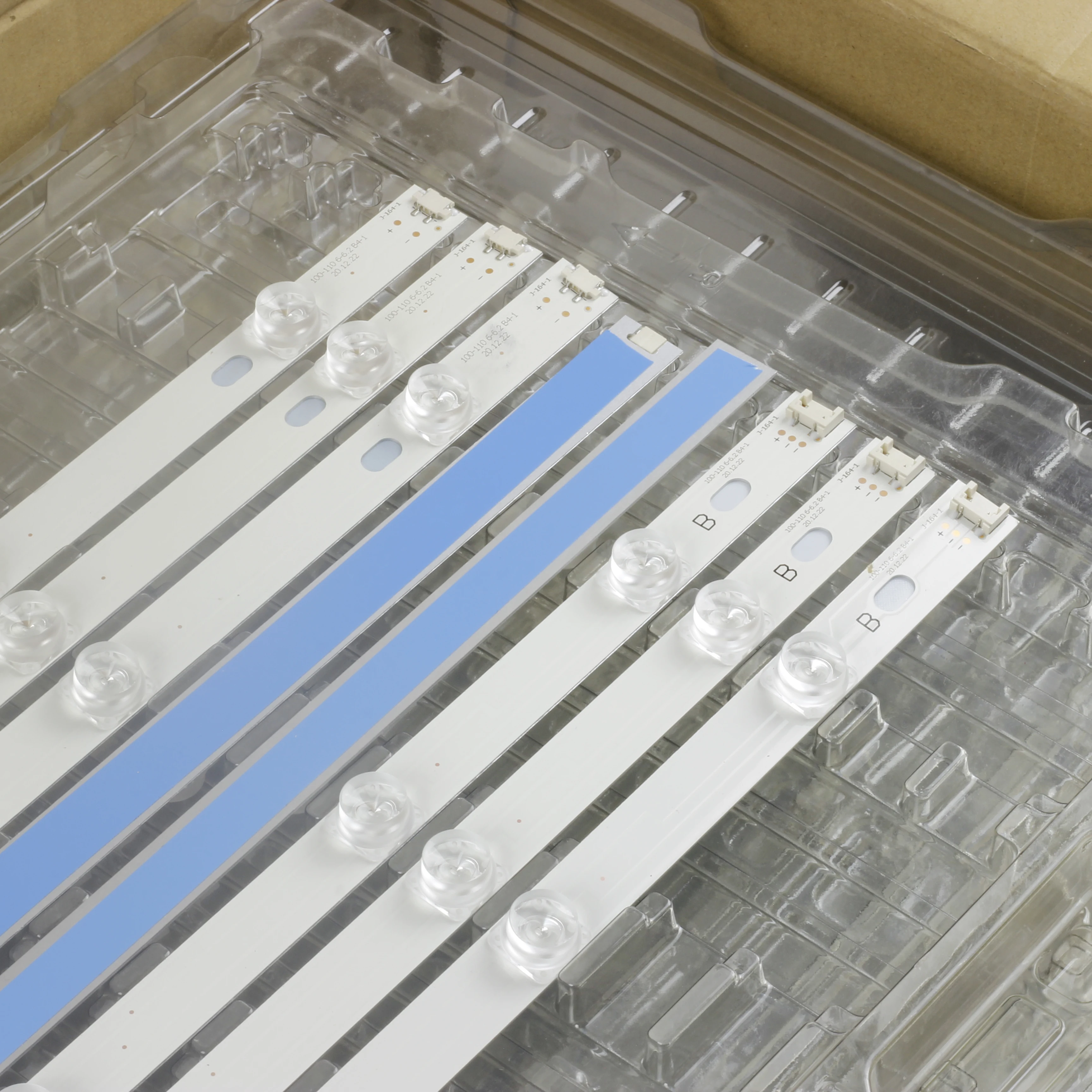 LED strip for 42LB561V-ZC 42LB561V-ZE 42LB582U 42LB628V 42LB629V 42LB6500 42LB650V 42LB652V 42LB653V 6916L-1909A 6916L-1910A