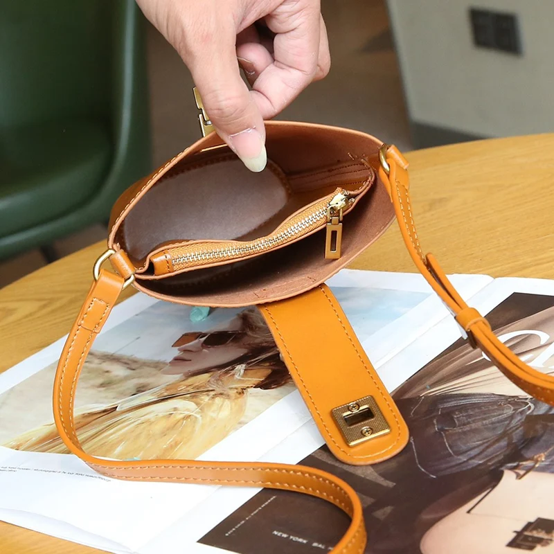 2024 Summer New Mini Shoulder Bag Women Genuine Leather Mobile Phone Bucket Messenger Lady Fashion Cross-body Shoulder Bag