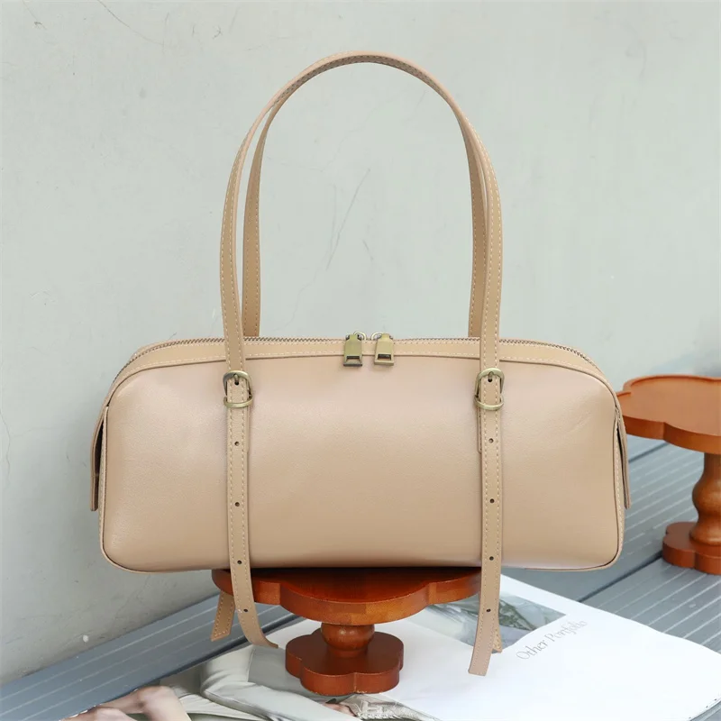 

2025 New Genuine Leather Shoulder Bag For Woman Oilwax Cow Leather Handbag Fashionable Ladies Cowhide Sling or Crossbody Bag