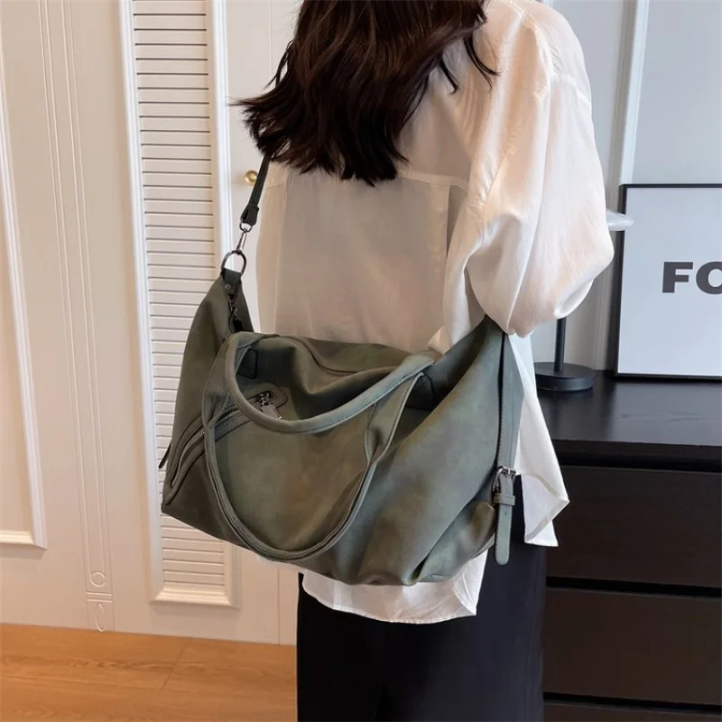 

Vintage Simple Casual Crossbody Bag With Stylish Letter Logo High-End Minimalist Fashionable For Women Elegant Leather Tote