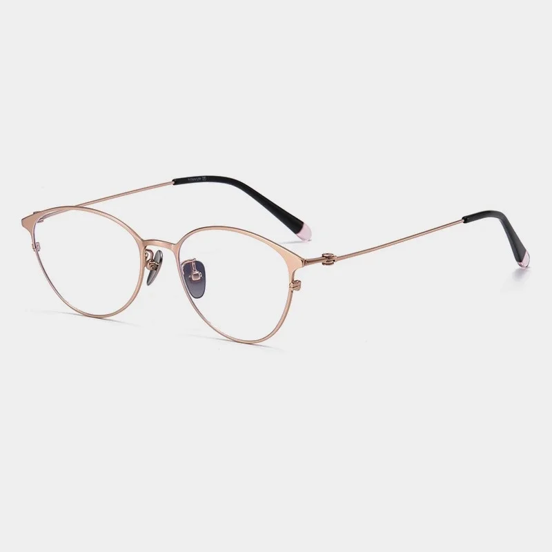 OLLYMURS خفيفة سبائك التيتانيوم المرأة الرجعية البيضاوي القط العين نظارات موضة مزاجه النظارات الطبية البصرية الإطار