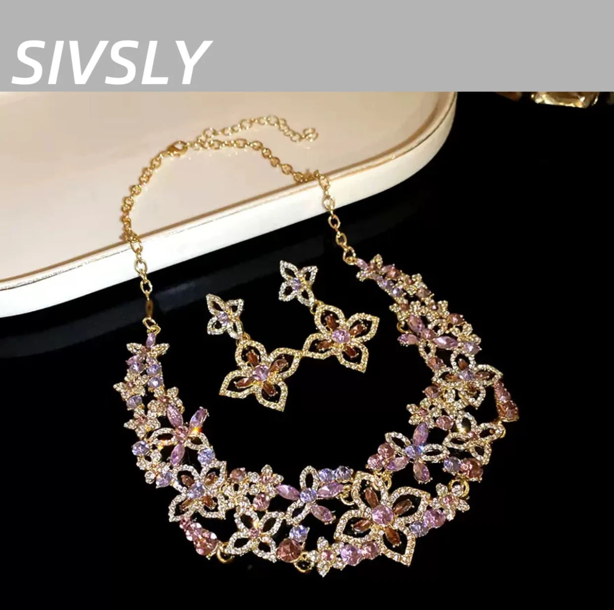 

Elegant, sweet, luxurious, design sense necklace, high-end design, collar chain, personality, temperament, necklace