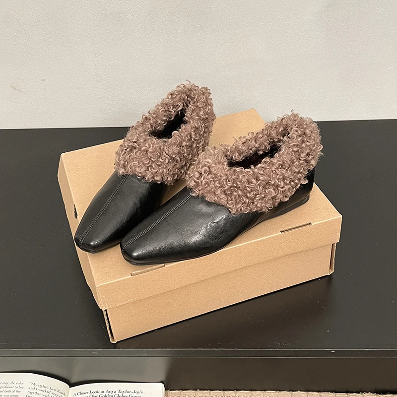 

High-end Pointed-toed Women's 2025 New Velveted Warm Cotton Shoes Mary Jane Small Leather Shoes