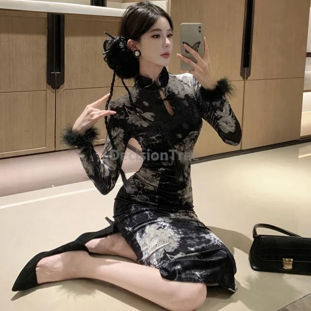 

Элегантное платье-ципао в китайском стиле 2026 года, модное, приталенное, подчеркивающее фигуру, с винтажным принтом, повседневное, улучшенная модель.