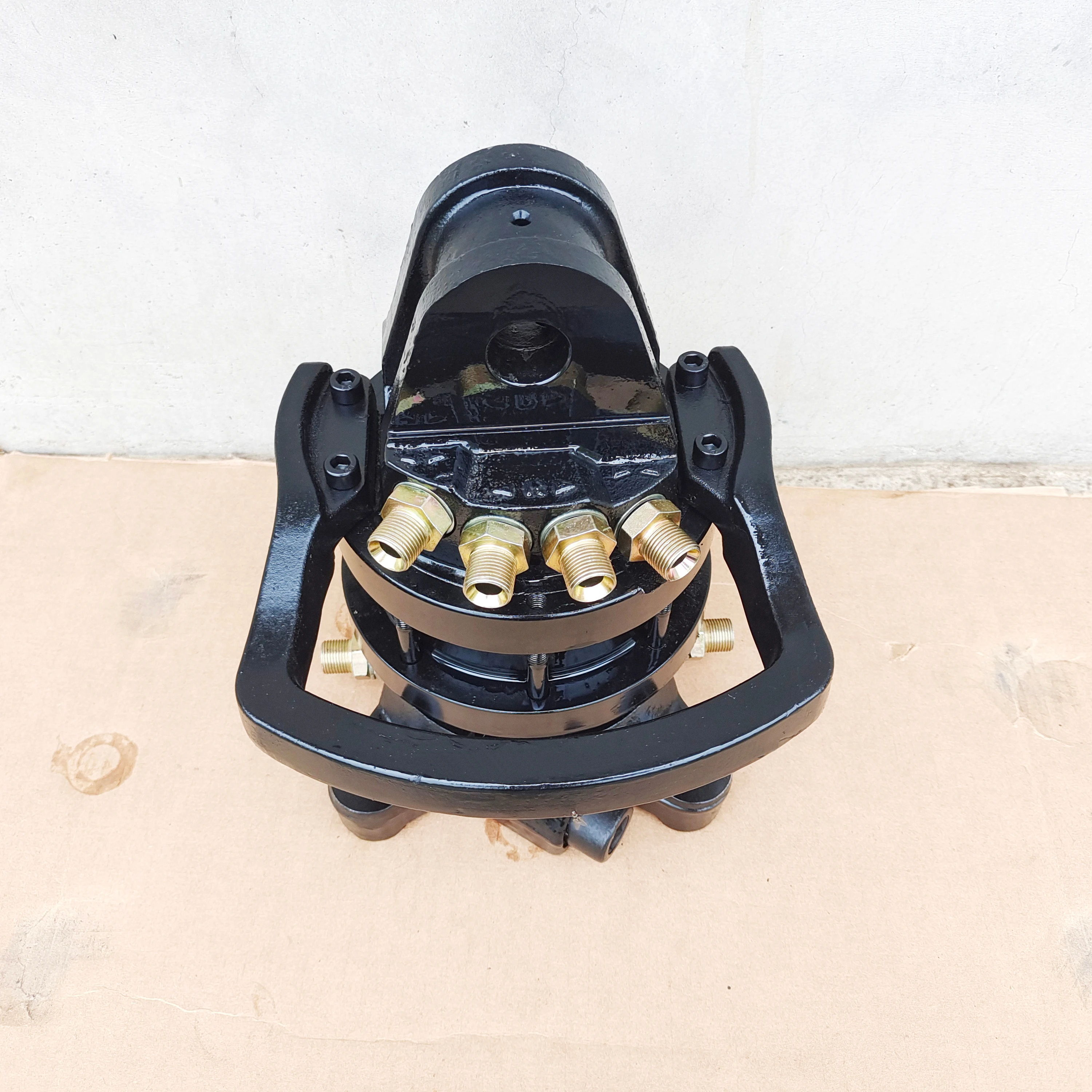 

Excavator Attachments Hydraulic Rotator Grab Rotator For Excavator