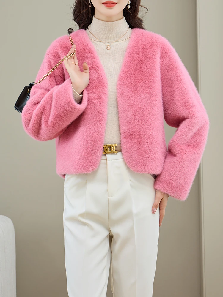 

2024 Winter New V-neck European Mink Fleece Fashion Short Fur Coat Environmental Protection Imitation Mink Fleece Coat