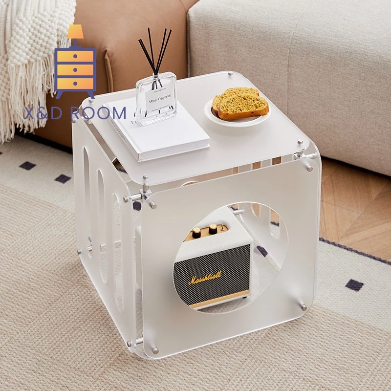 

XD Acrylic Transparent Table Movable Sofa High-end Feeling Small Table Internet Celebrity Creative Minimalist Cat Coffee Table