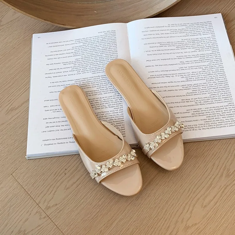 

French-style Exquisite Crystal Studded Slip-on Sandals for Women, Summer 2026, High Heel, Elongated Pointed Toe, Cool Sandals