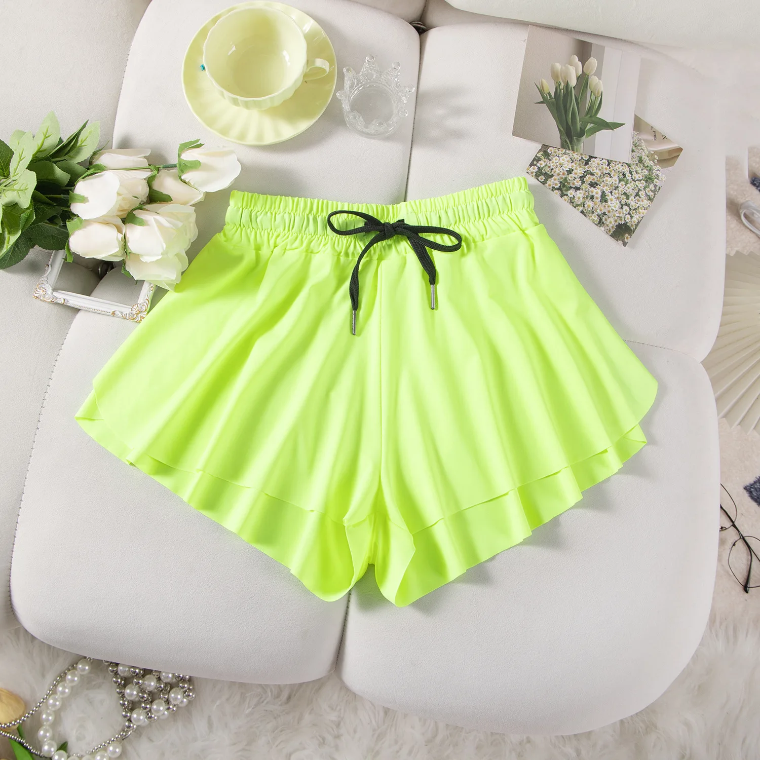 

quick-drying yoga shorts women's light fitness sports running shorts