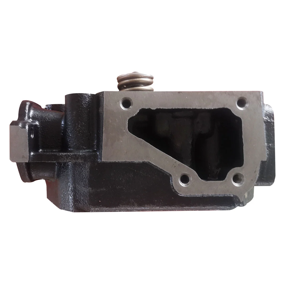 FOR TD42 Cylinder Head 11039-06J00 4.2L TD42T FOR Nissan Pickup view 6