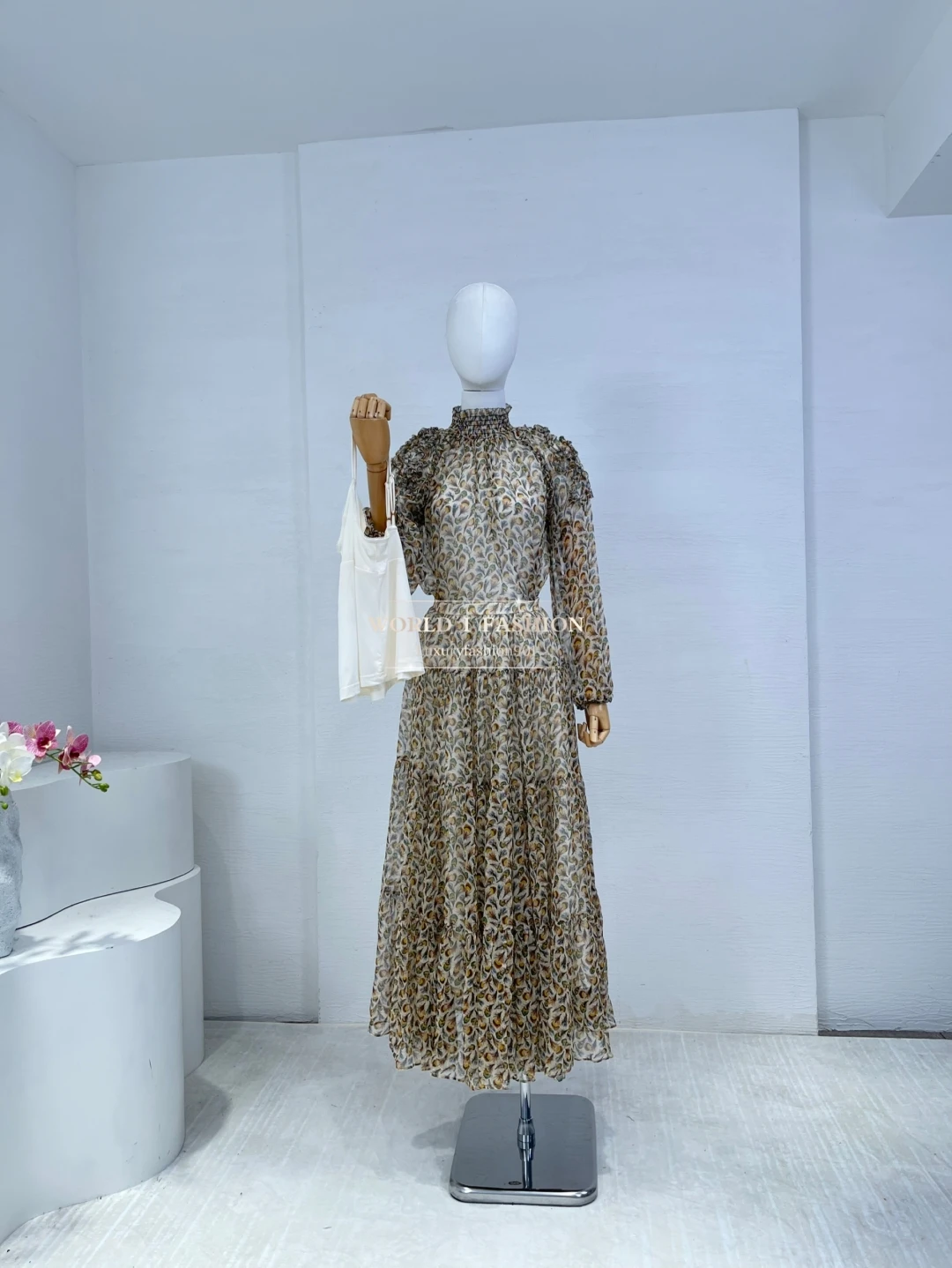 Draped Bodice Pleated Voluminous Skirt Maxi Dress Top Quality Gorgeous Beach Style 2025 New Collection Halterneck Print