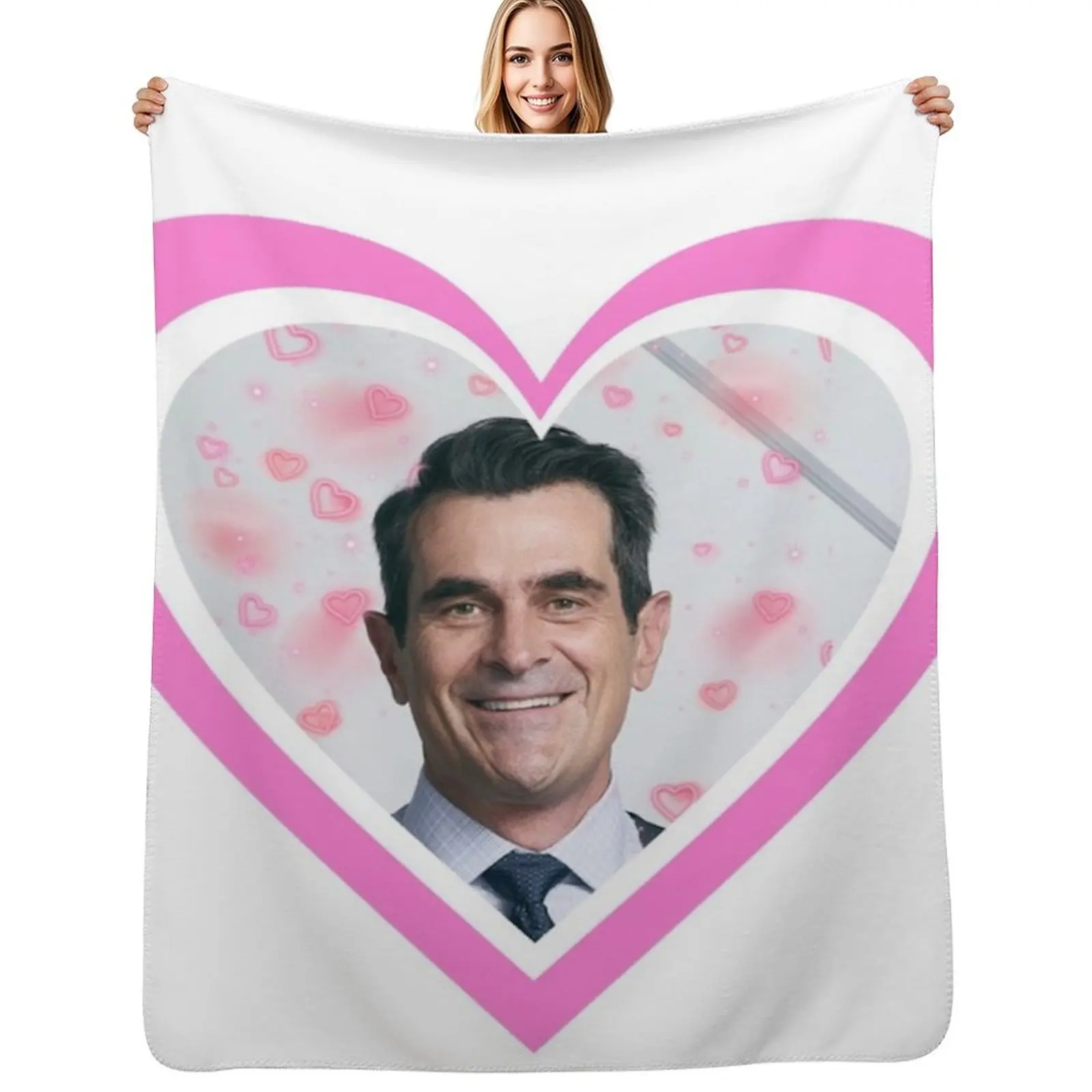 Modern family: Phil Dunphy heart Throw Blanket Travel Size Cozy Blanket for Plane Train