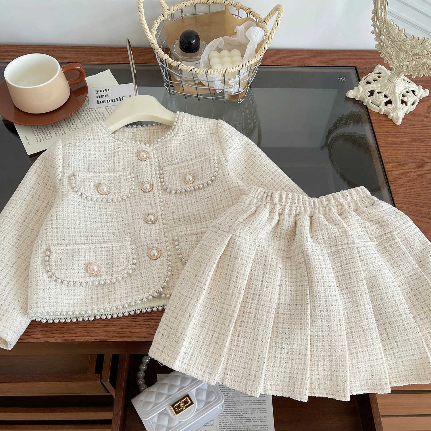 

2026 Girls Tweed Skirt Suit Set Elegant Kids Coat & Pleated Skirt 2-Piece Outfit Luxury Boutique formal Children‘s Clothes Beig
