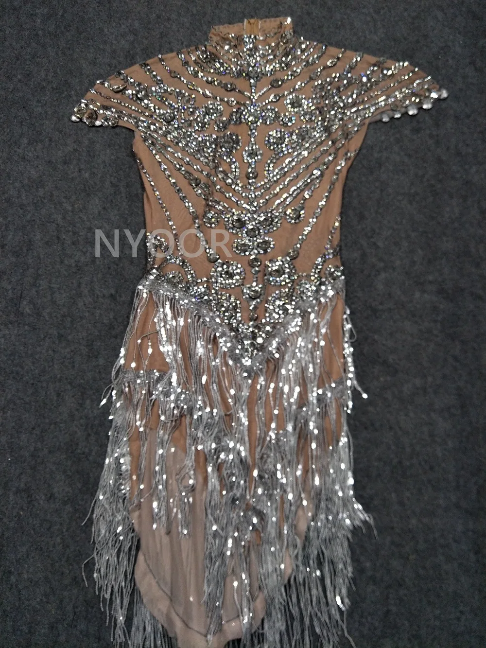 Fringed Rhinestone Gloves Zipper Mesh Dance Show Short Skirt Evening Dress Ball Robes Bal De Promo Robes De Soirée Haute Qualité