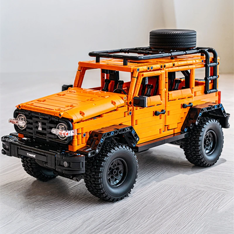 NEW IN STOCK Tank300 SUV Jeep Off-Road Vehicle APP Remote Control Motor MOC Technology Building Blocks Bricks Model Toys Gifts