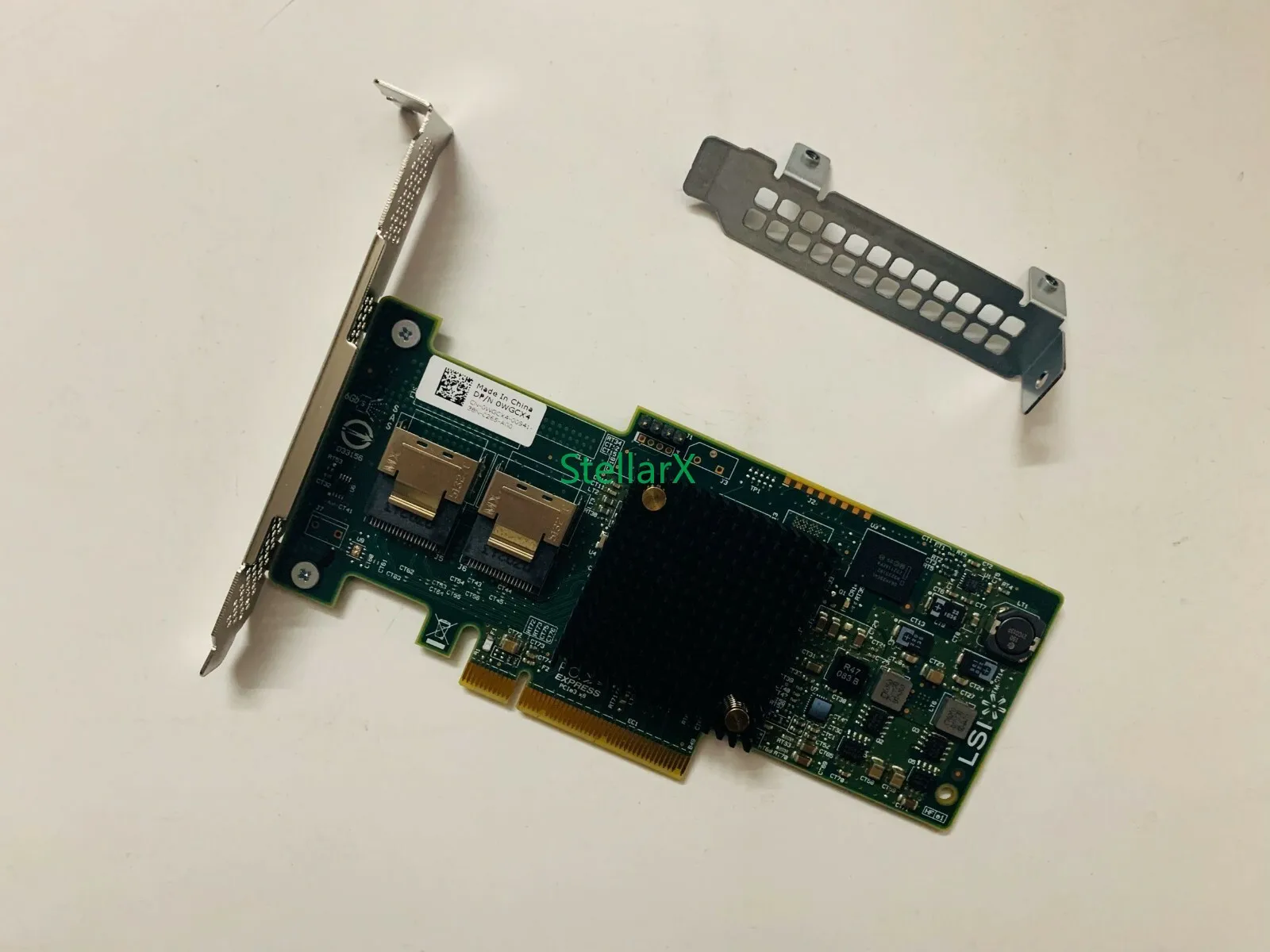 LSI 9208-8I = ( 9207-8i) PCI-E 3.0 HBA FW:P20 IT Mode for ZFS FreeNAS unRAID