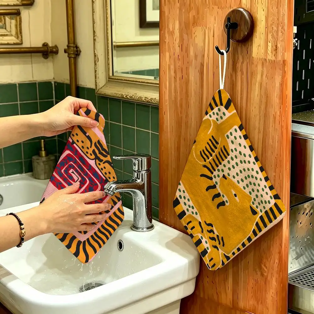 Ancient Egypt Tiger Leopard Polyester Cotton Hand Wiping Towel, Hanging Design, Durable for Household Restaurant Toilet Use