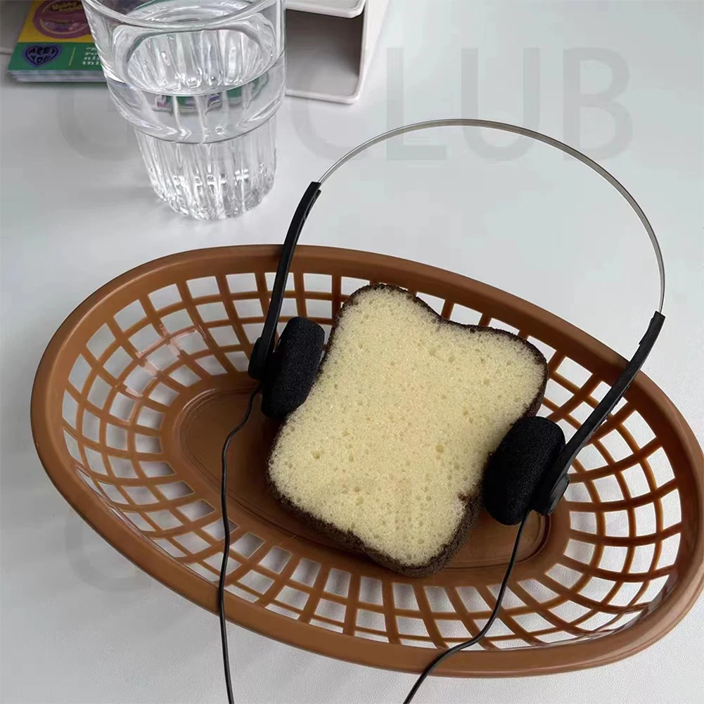 3.5MM Retro Nostalgic Earphones, MP3 Earphones, Personalized Walkman Classic Sports CD Photography Props Wired Headphones