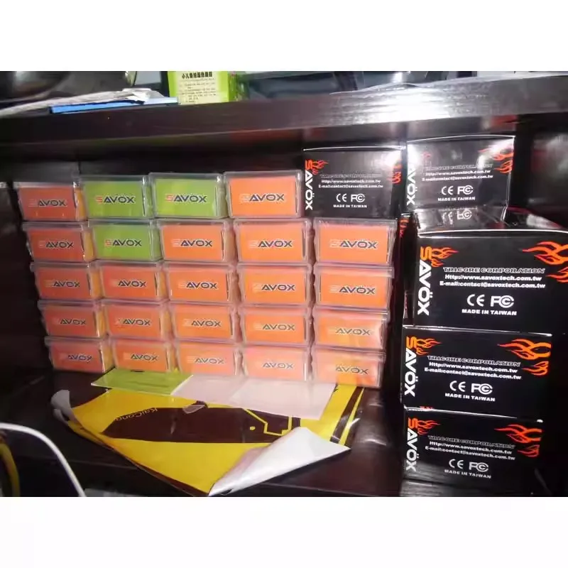 SAVOX 1256TG Servo Titanium Alloy Gears Made in China Taiwan