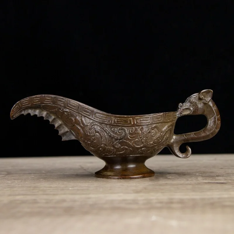 Antique Copper Color Alloy Dragon Pattern Beast Ear Ornament Bottle Cup Living Room Wine Cabinet Decoration Orname