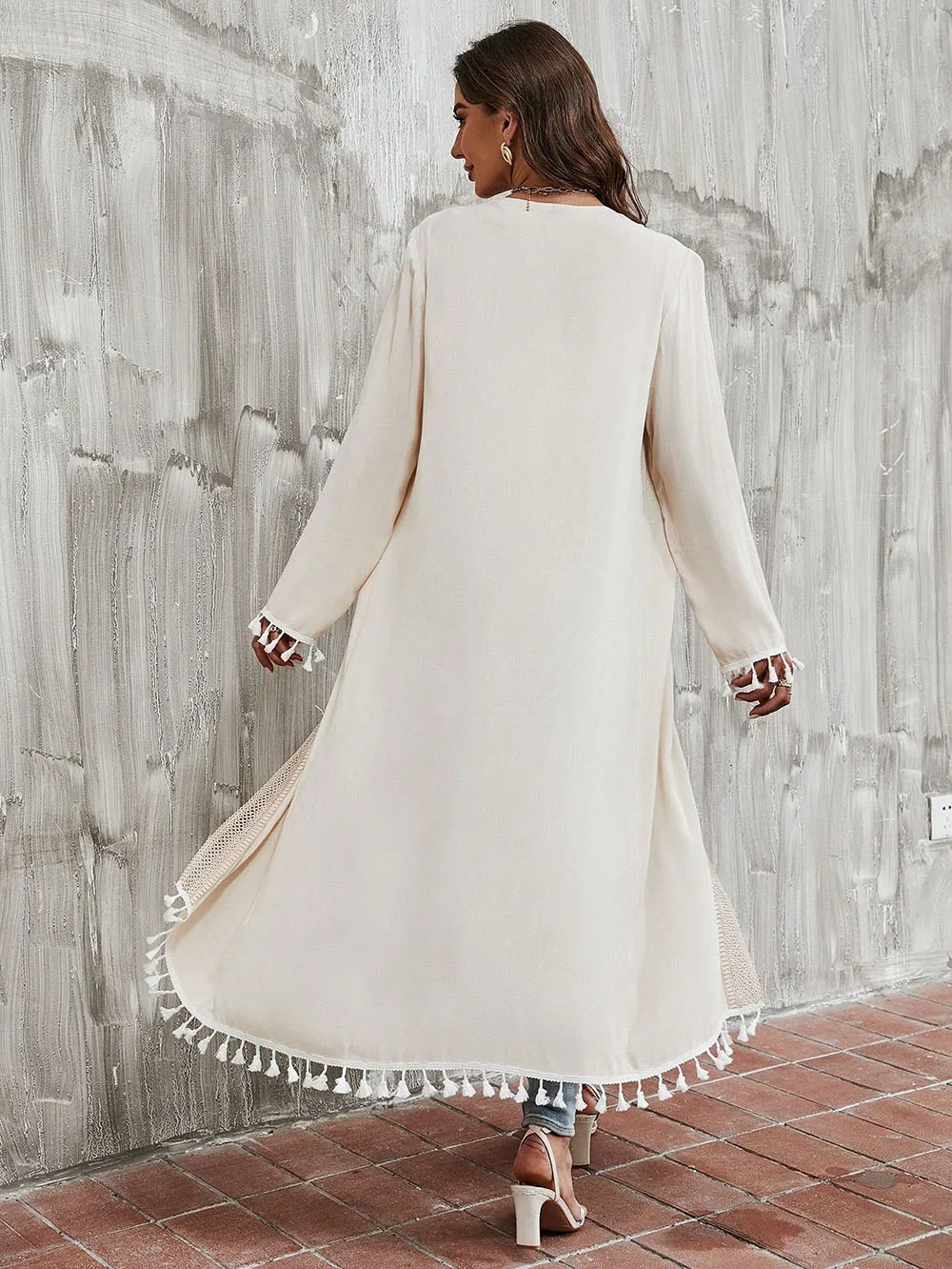Hot Selling New Solid Color Tassel Design Long Cover Up Loose Fit Sun Protection Coat Casual Stylish Long Cardigan For Women