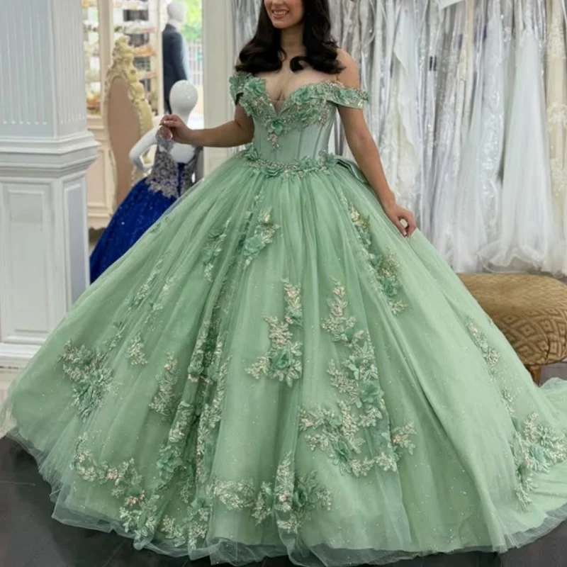 

Блестящие мятно-зеленые платья Quinceanera по индивидуальному заказу с открытыми плечами и блестками, цветочная наклейка, тюль, длинный хвост, бант, Vestido 15, Quinceanera