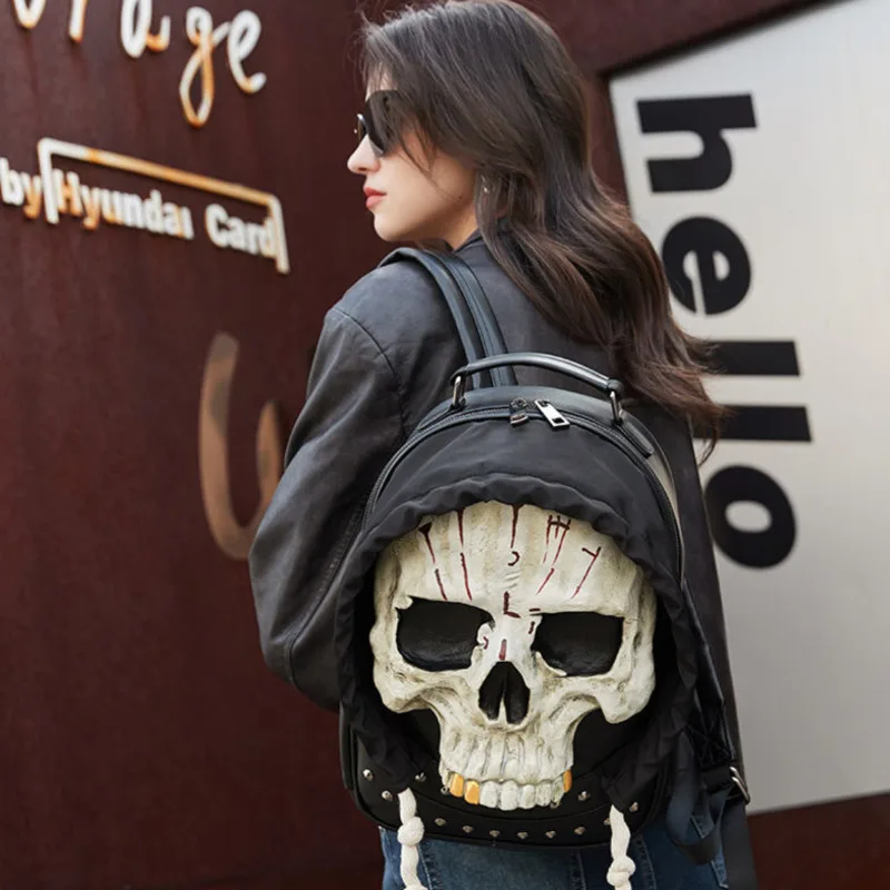 3D Skull Backpack Halloween Full Face Protection Riveted Backpack Mask Waterproof Computer Backpack Unisex Personalized Bag New