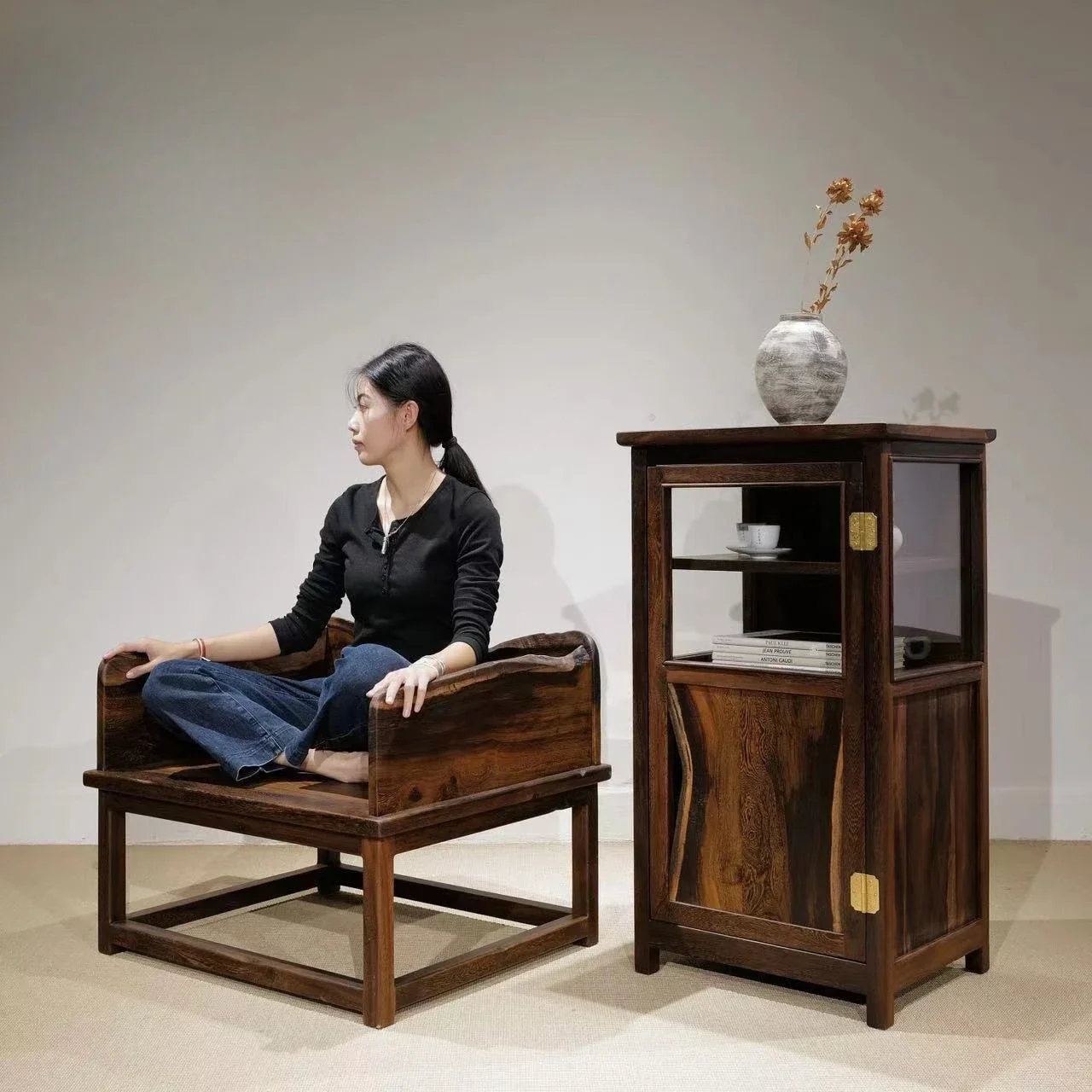 Wabi-sabi windshield vertical cabinet unique with the shape of wood grain board wood Tibetan edition