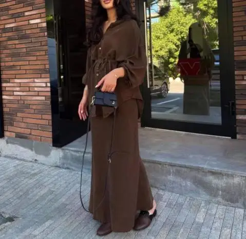 

Autumn 2025 New Women's Casual Solid Color Lapel Button Long Sleeved Shirt and High Waisted Fish Tail Wrapped Denim Skirt Set