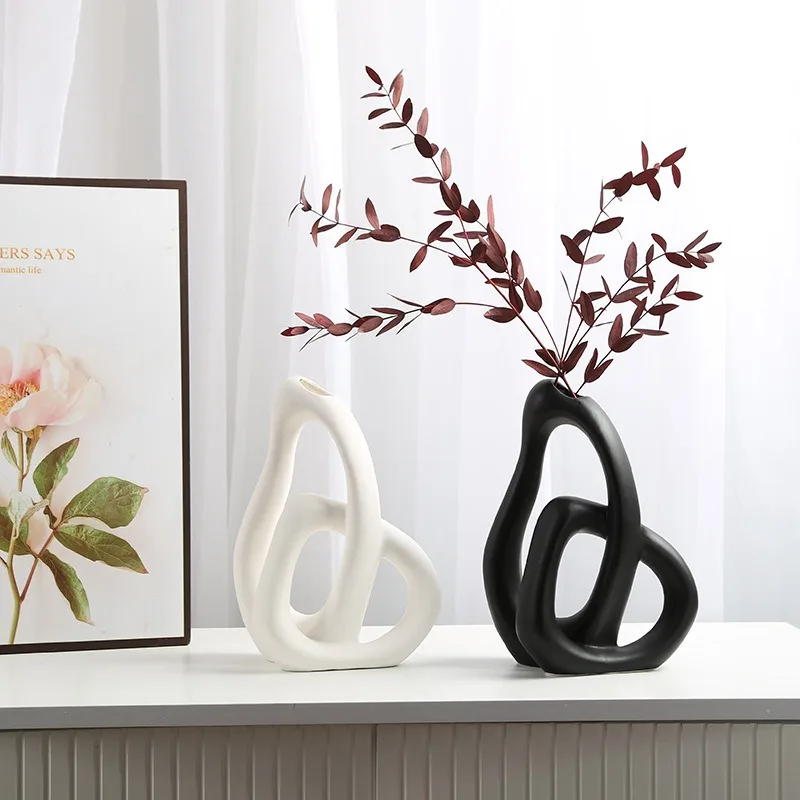 Nordic Home Decor Home Ceramic Vase Ornaments Living Room Homestay Crafts Simple Decoration Maison Floreros Altos Jarrones