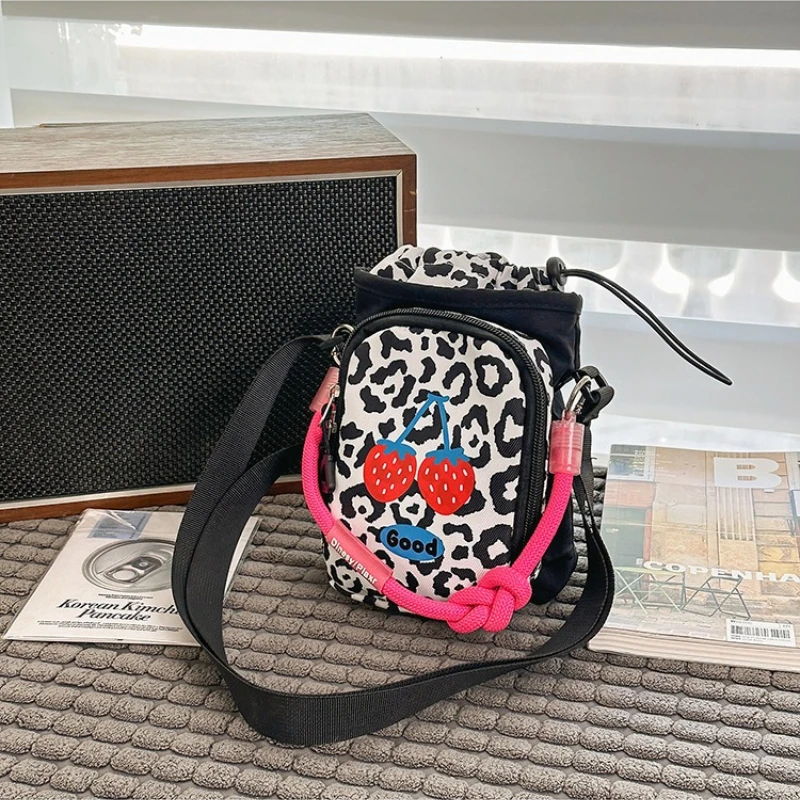

New Dopamine Shoulder Bag for Women Fashion Leopard Print Color Matching Phone Bag Casual Trendy Ins Style Crossbody Bag