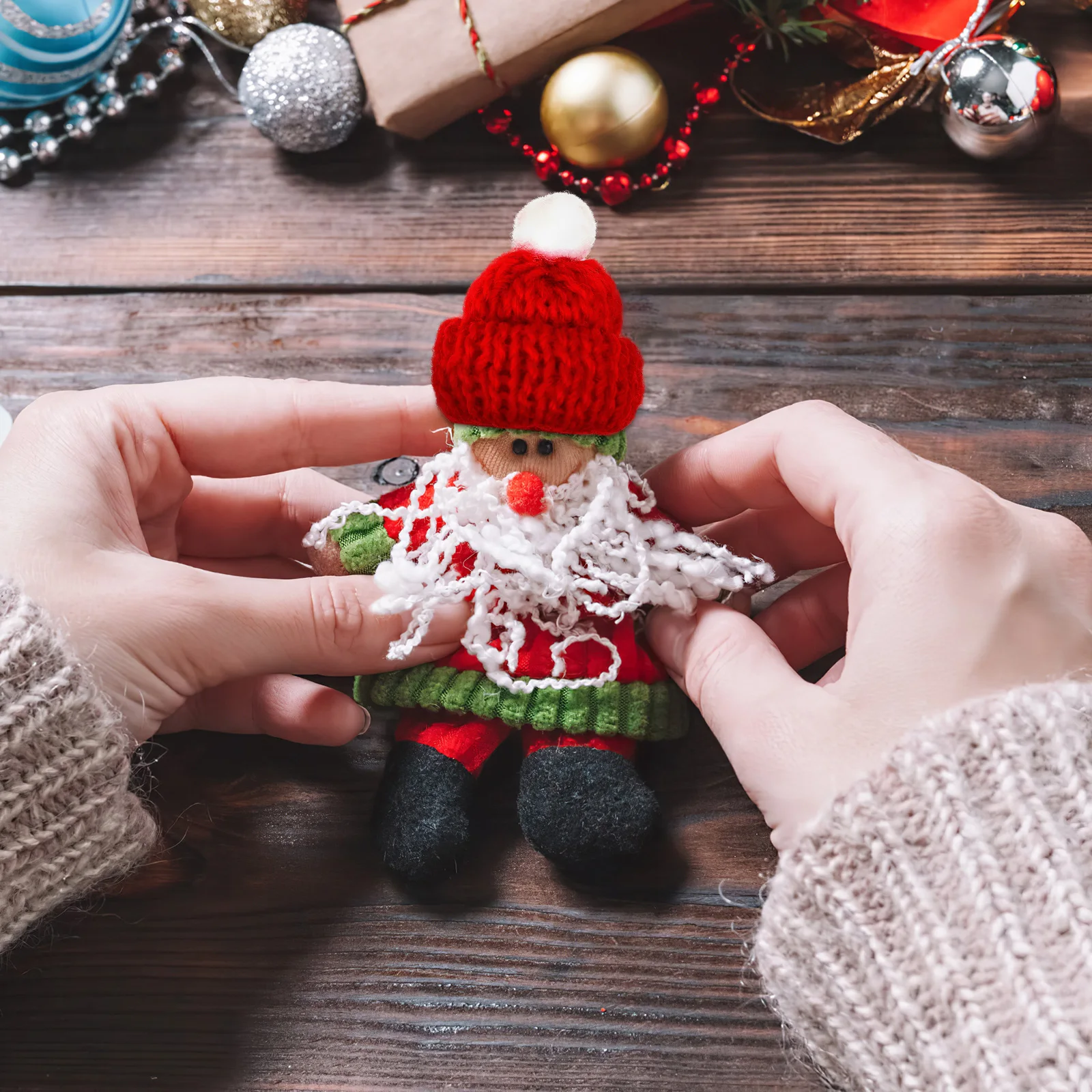 

10Pcs Christmas Hat Accessories Red Green Knit Hats DIY Holiday Decorations for Gifts Parties Home Fireplace