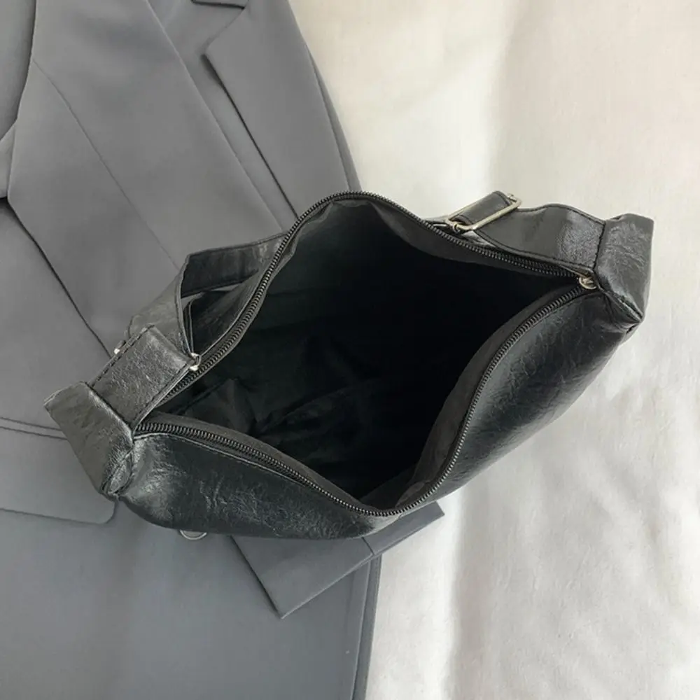 

PU Leather Versatile Shoulder Bag Korean Style Large Capacity Solid Color Crossbody Bag Handbag Ladies Luxury Tote Bag