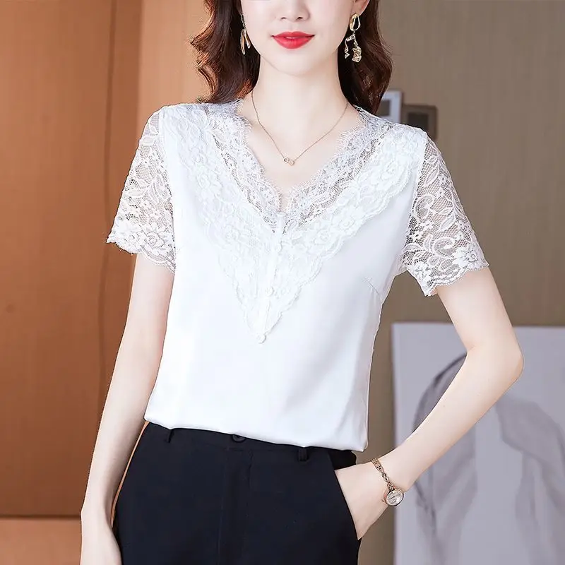 New Summer Women's Solid Colors V-Neck Short Sleeve Spliced Lace Loose Thin Temperament Pullovers Fashion Chic Comfortable Tops