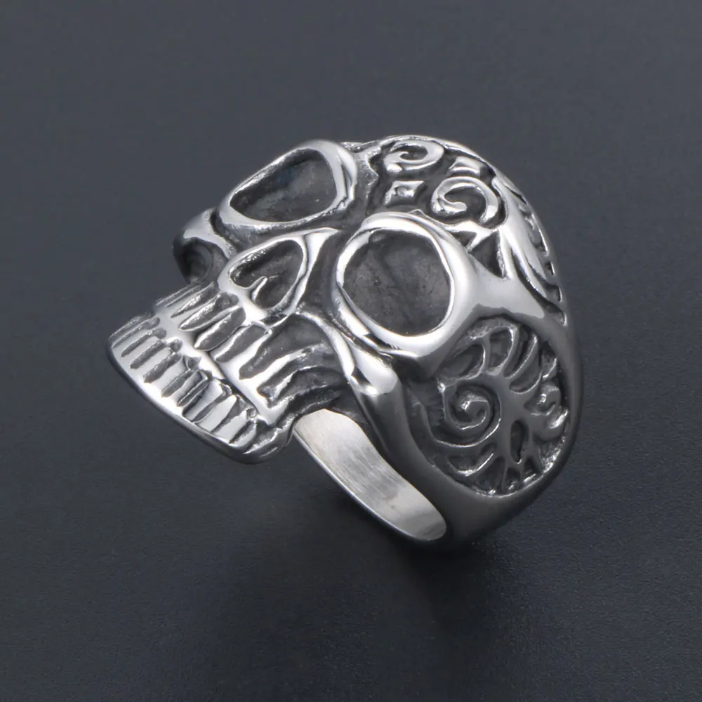 1 piece European and American non-fading stainless steel vintage trendy embossed scout flower skull ring, fashionable and unique statement ring