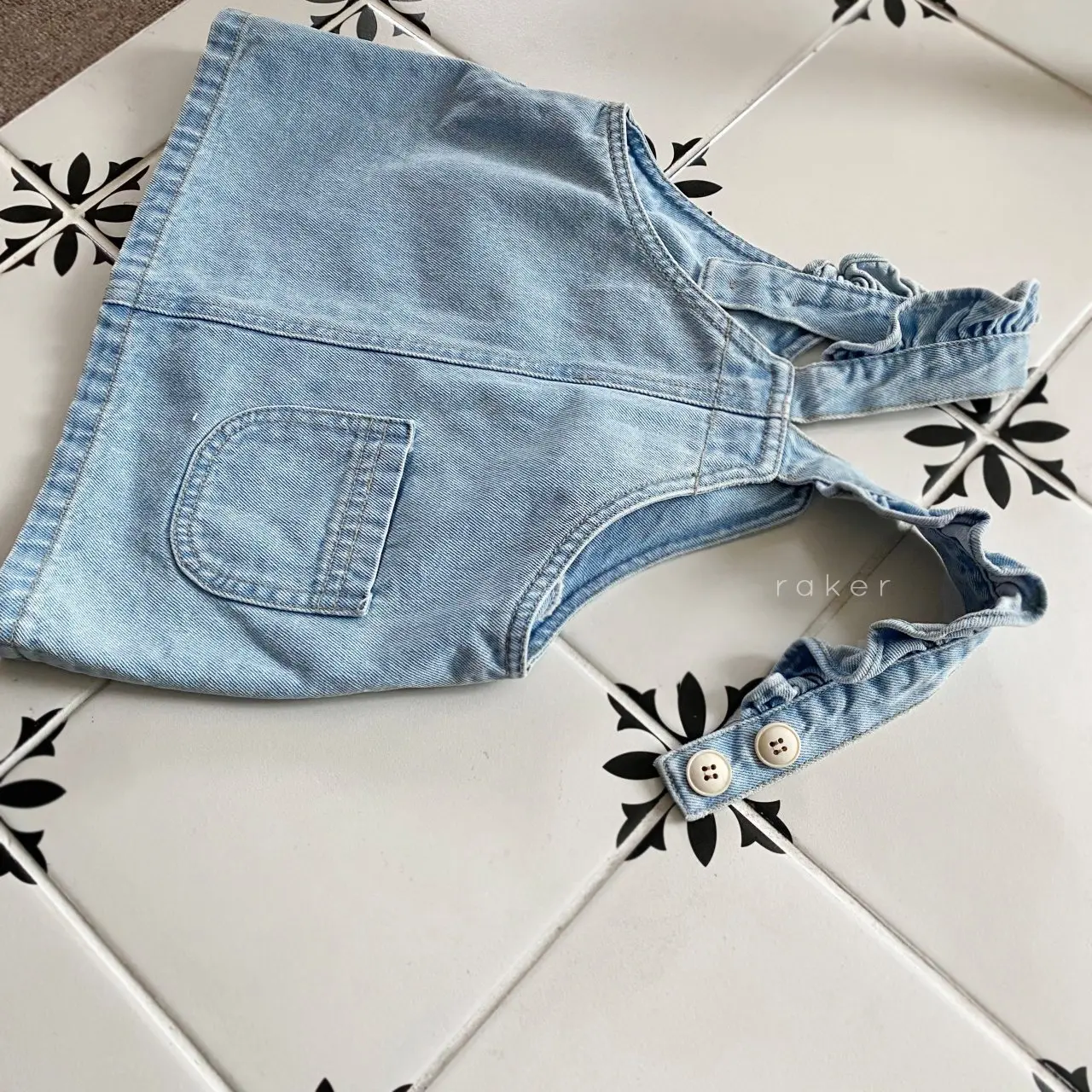 2024 New Fashion Girls Summer Sleeveless Denim Dress Solid Baby Cute Pocket Casual Dress Infant Girl Lace Strap Dress