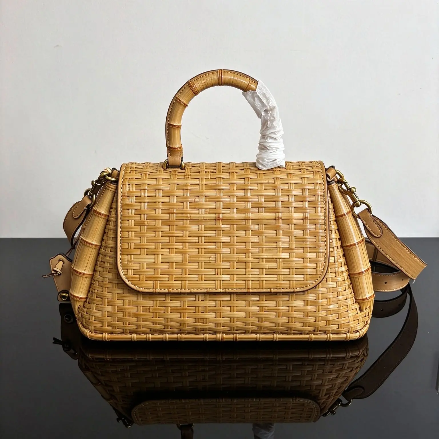 Summer Rattan Woven Flap Shoulder Bag Women Natural Wicker Basket Satchel Bag Bamboo Handle Removable Leather Strap Daily Outdoor Handbag