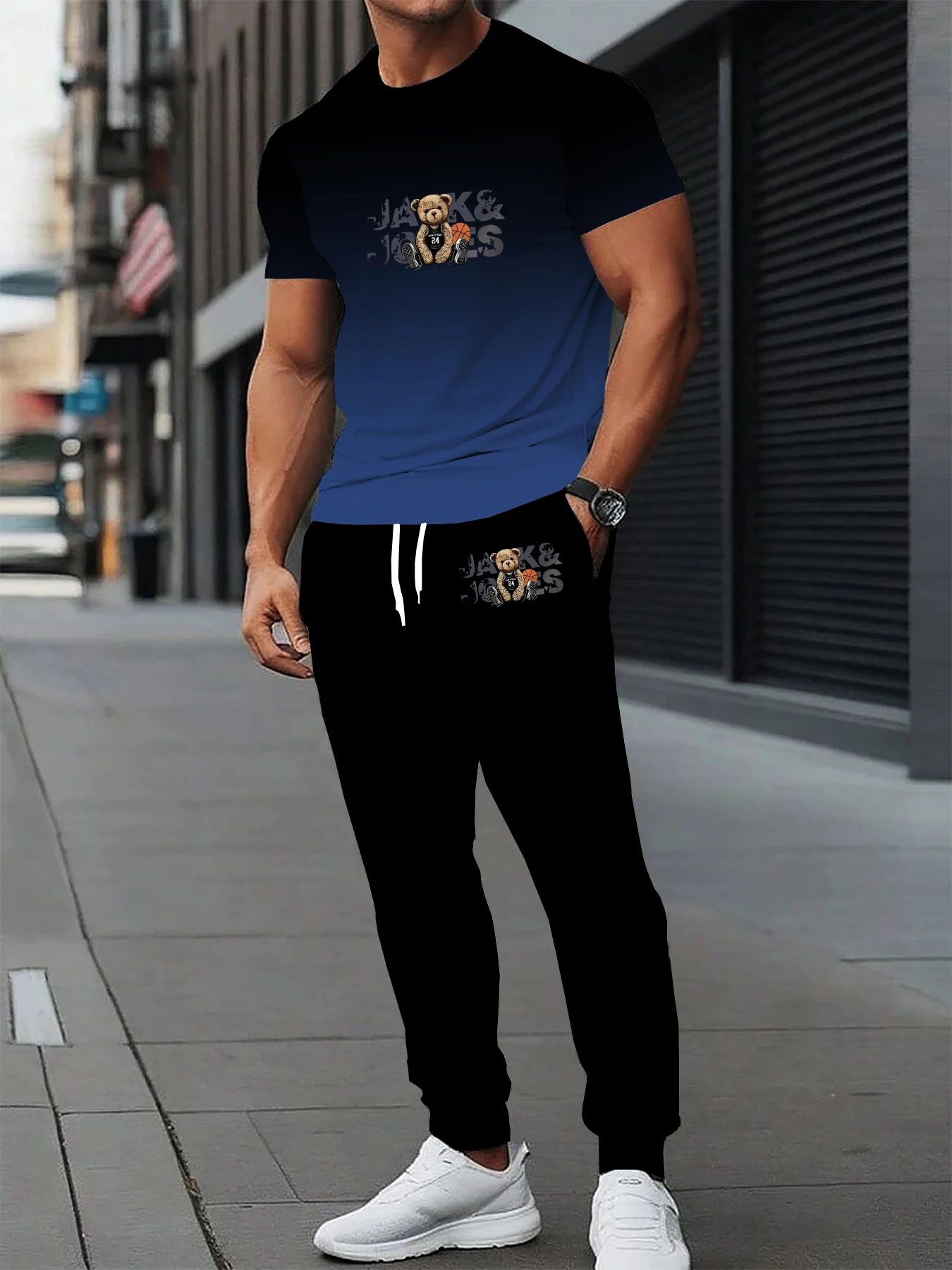 

Men's casual short sleeved pants set with round neck design micro elastic fabric and pockets for summer casual wear