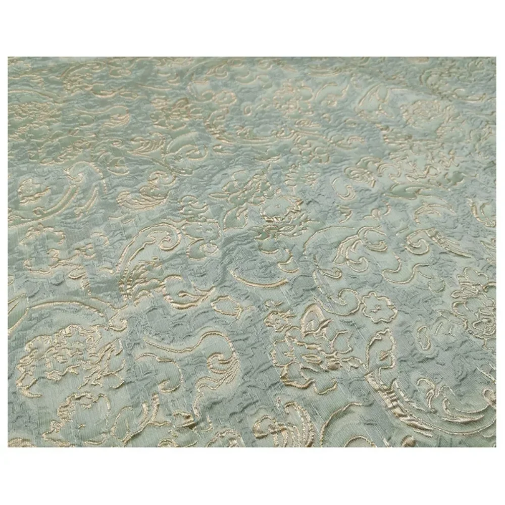 

Three-dimensional Embossed Pattern Jacquard Gold Silk Fabric Spring and Summer Cheongsam for Dress Yarn-dyed Clothing Material