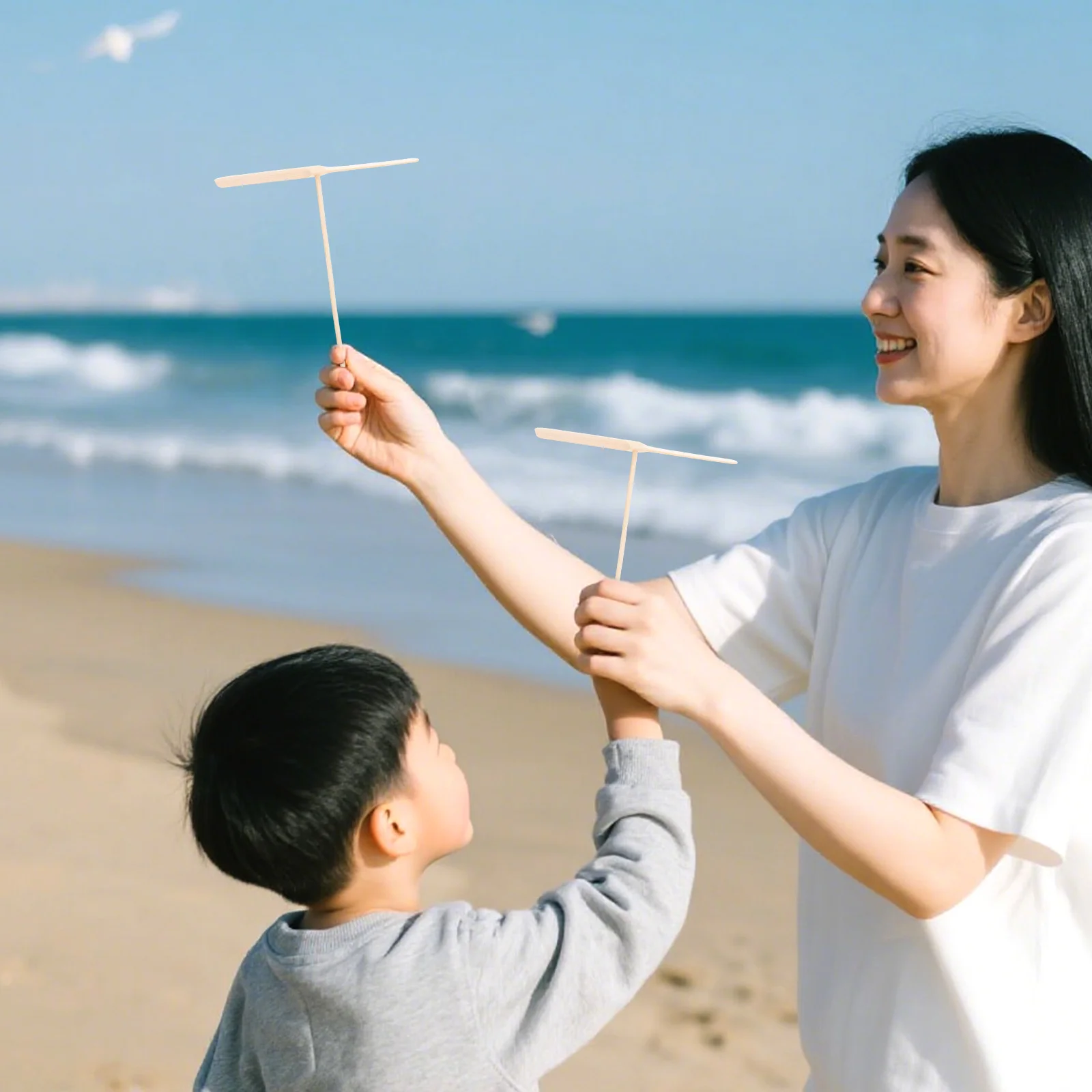

20pcs Bamboo Dragonfly Kids Flying Outdoor Exercise Hand Rubbing Throw Catch For Children Adults Party Garden Sports