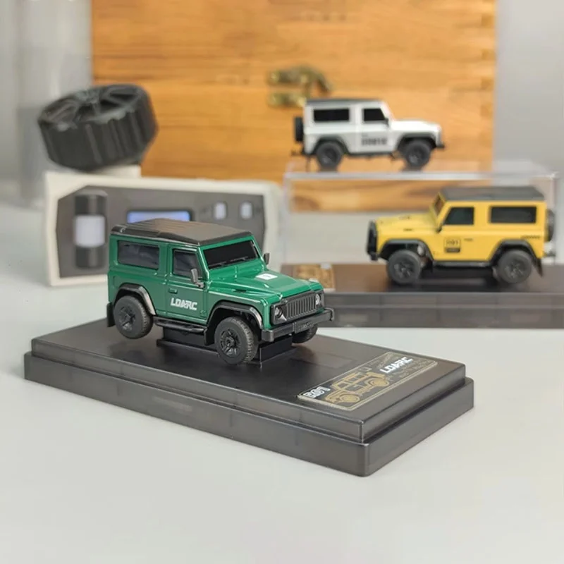 

LDARC R01 new desktop mini car with micro remote control 1:64 full proportion electric car for parent-child entertainment