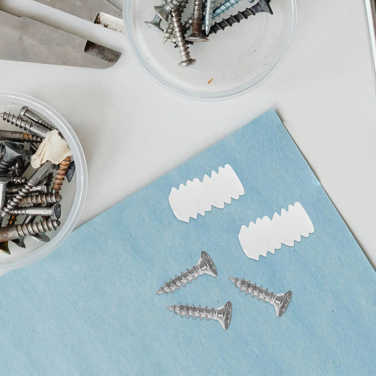 

200Pcs Plastic Hinge Dowel Inserts with Stainless Steel Screws Self Tapping for Cabinet Hardware Repair Drawer Hinge Mounting