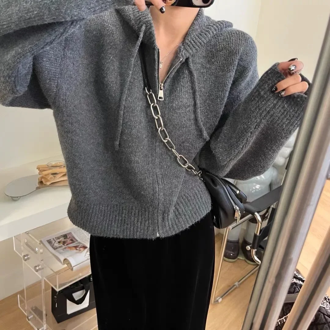 

Women's Casual Loose Short Sweater Jacket Cotton Acrylic Thickened Korean Style Zipper Design Hooded Knitted Open Cardigan