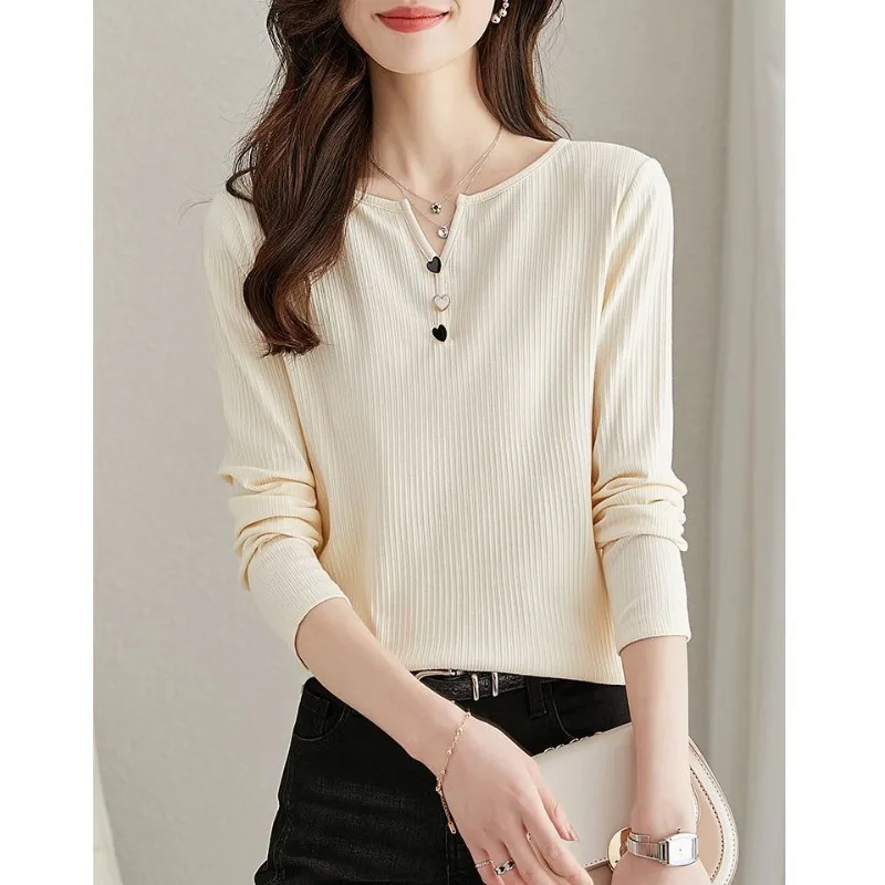 Spring and Autumn Women\'s Pullover V-neck Solid Rivet Screw Thread Long Sleeve T-shirt Underlay Fashion Casual Elegant Tops